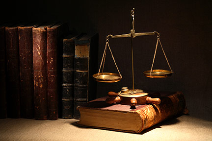 Get your claim by consulting an attorney in your area. The help you need is right around the corner. Consult a La Canada Flintridge, CA attorney quickly.